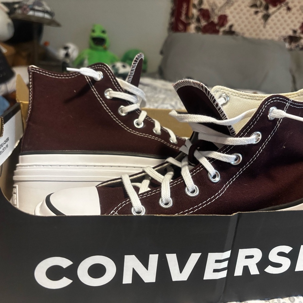 Womens Maroon Converse Platform Sneakers